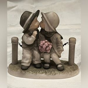 “With love and kisses.”  1996 B Bahner/Verkerke.